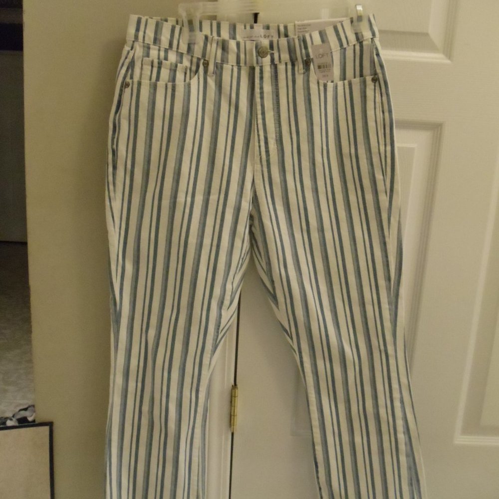 Loft The Kick Crop High Rise Regular size 28 white blue striped pants nwt
